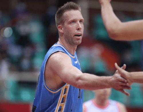 宋翔最新爆料篮球球员,揭秘篮球球员转会背后的故事